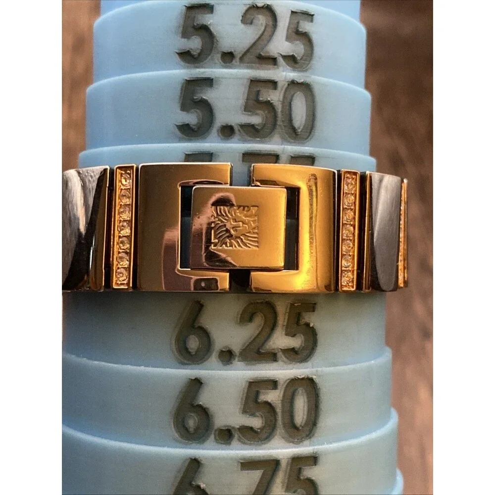Anne Klein anne klein